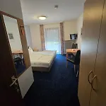 Alt Nuernberg Hotel *
